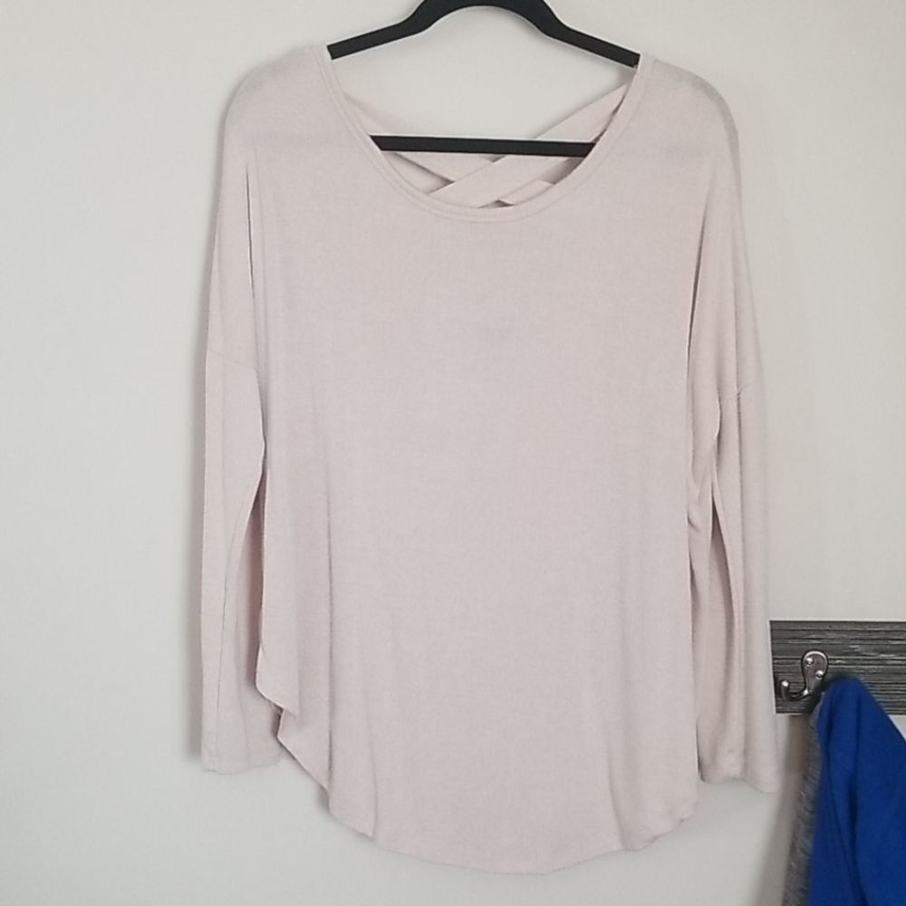 Criss cross back top